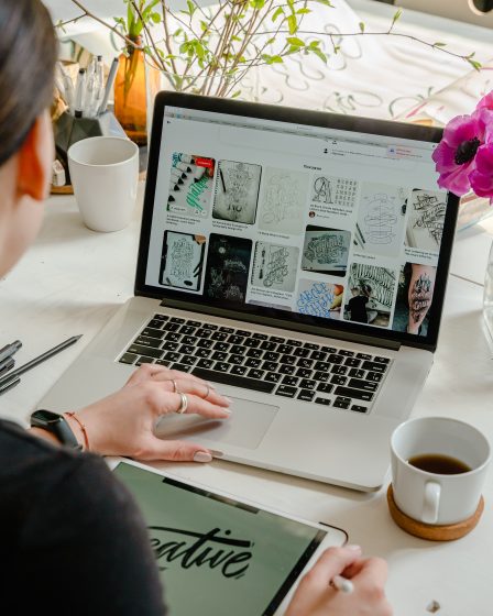 Cómo crear y personalizar páginas en Laravel