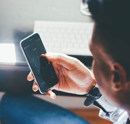 Cómo utilizar herramientas para la monitorización de redes sociales