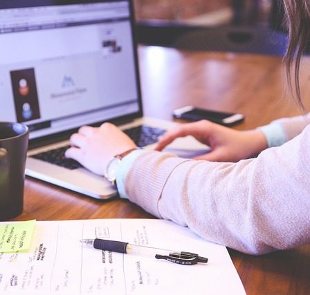 Cómo identificar nuevas palabras clave para tus campañas de Google Ads