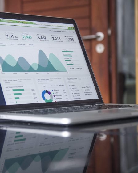 Cómo aprovechar las redes sociales para mejorar tu SEO