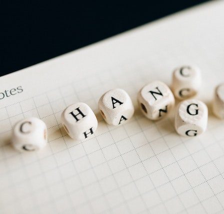 Cómo utilizar eventos y listeners en Laravel para modificar su comportamiento
